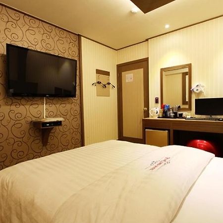 Popcorn Hotel Соннам Номер фото