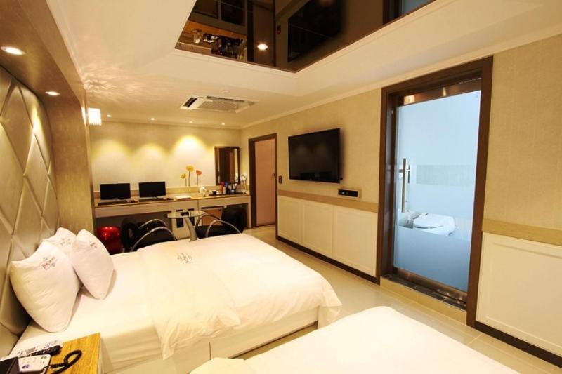 Popcorn Hotel Соннам Номер фото